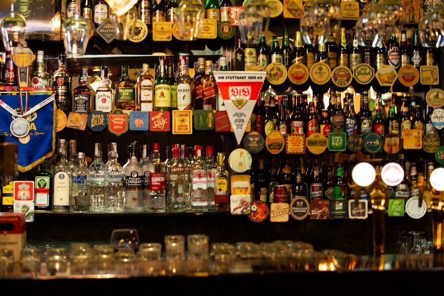 Luciano beer hall